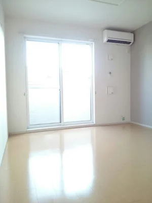 のマンスリーマンション・ウィークリーマンション「メゾン　ラフレシール 102・洋室(No.1271415)」メイン画像