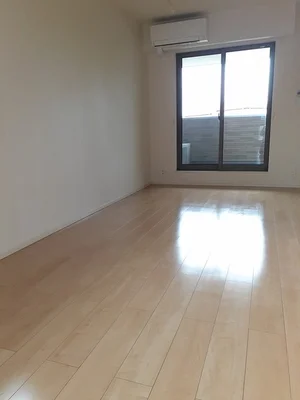 のマンスリーマンション・ウィークリーマンション「アンソレイエ　Ⅱ 201・洋室(No.1271511)」メイン画像