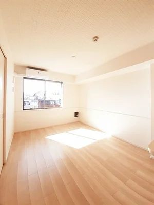 のマンスリーマンション・ウィークリーマンション「エテルノ泉南馬場 105・洋室(No.1271581)」メイン画像