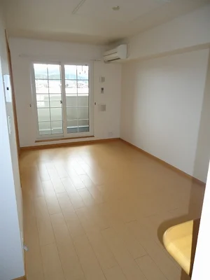 出雲市のマンスリーマンション・ウィークリーマンション「布智ビレッジＤ 202・洋室(No.1271628)」メイン画像