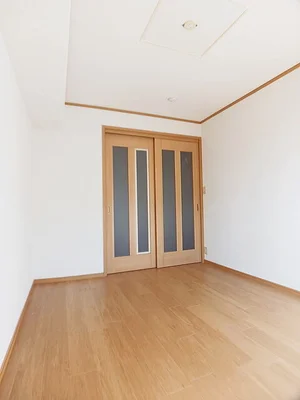 のマンスリーマンション・ウィークリーマンション「カーサセレーノＡ 102・洋室(No.1271665)」メイン画像