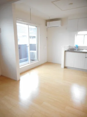 のマンスリーマンション・ウィークリーマンション「Ｒ．ラパン 203・洋室(No.1271750)」メイン画像