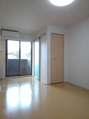 のマンスリーマンション・ウィークリーマンション「チェイスドリームＣ 101・洋室(No.1271931)」メイン画像