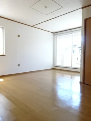 のマンスリーマンション・ウィークリーマンション「ピースフル南青山 202・洋室(No.1271968)」メイン画像