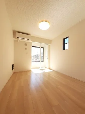 のマンスリーマンション・ウィークリーマンション「ドゥー・メゾン大網白里　Ⅰ 101・洋室(No.1272002)」メイン画像