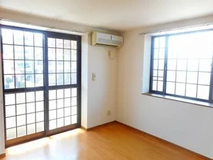 のマンスリーマンション・ウィークリーマンション「Ｉ・Ｆｉｅｌｄ　Ｂ 202・洋室(No.1272099)」メイン画像