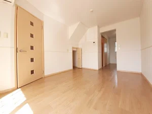 のマンスリーマンション・ウィークリーマンション「セレニティ薬師Ｂ 103・洋室(No.1272153)」メイン画像