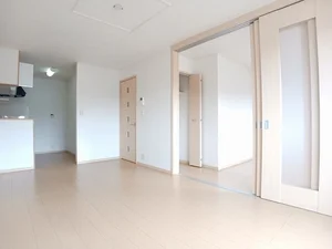 のマンスリーマンション・ウィークリーマンション「フェリア香呂Ｃ 203・洋室(No.1272189)」メイン画像