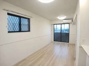 のマンスリーマンション・ウィークリーマンション「クラッシー　ハウス 105・洋室(No.1272234)」メイン画像