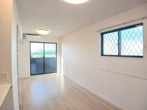 のマンスリーマンション・ウィークリーマンション「クラッシー　ハウス 101・洋室(No.1272238)」メイン画像