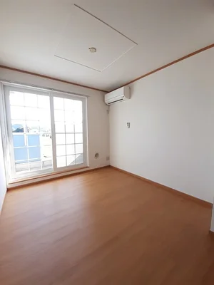 のマンスリーマンション・ウィークリーマンション「Ｃｒｏｕｄ　Ｏｏｋｕｂｏ　Ａ棟 203・洋室(No.1272257)」メイン画像