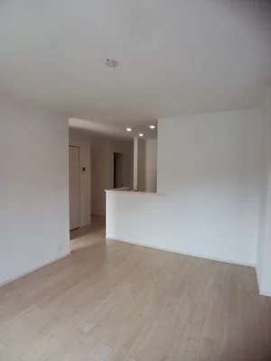 のマンスリーマンション・ウィークリーマンション「カーサ　フェニーチェⅡ 101・洋室(No.1272275)」メイン画像