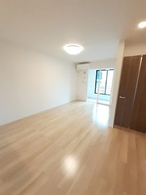 のマンスリーマンション・ウィークリーマンション「メゾン・ド・アルモニーＡ 102・洋室(No.1272276)」メイン画像