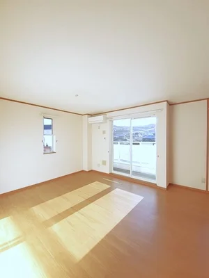 高松市のマンスリーマンション・ウィークリーマンション「スマイルハウス 203・洋室(No.1272283)」メイン画像