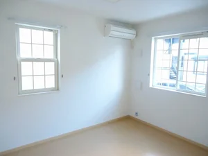 のマンスリーマンション・ウィークリーマンション「シャン・ド・フルール 101・洋室(No.1272318)」メイン画像