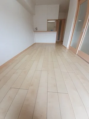 のマンスリーマンション・ウィークリーマンション「サンセール宮ノ陣 108・洋室(No.1272345)」メイン画像