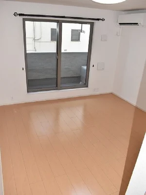 のマンスリーマンション・ウィークリーマンション「Ｂｅｒｒｙ　ｆｉｅｌｄｓ 202・洋室(No.1272368)」メイン画像