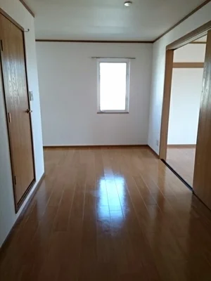 津山市のマンスリーマンション・ウィークリーマンション「リバーサイド・ビレッジＢ 201・洋室(No.1272382)」メイン画像