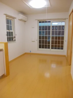 のマンスリーマンション・ウィークリーマンション「Ａｌｉｖｅ　ｉｔ　刻　Ⅱ 203・洋室(No.1272492)」メイン画像