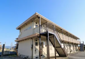 家具家電付き！格安マンスリーです♪駐車場あり！徒歩圏内にコンビニ、飲食店など生活する際に便利なお店がございます♪