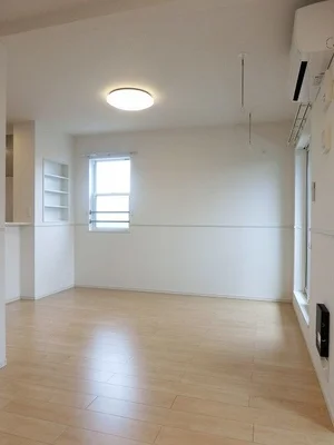 のマンスリーマンション・ウィークリーマンション「サームン 202・洋室(No.1272536)」メイン画像