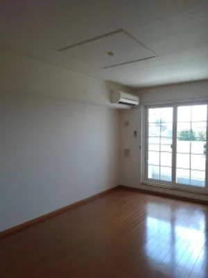 出雲市のマンスリーマンション・ウィークリーマンション「リバーサイド　１番館 202・洋室(No.1272552)」メイン画像