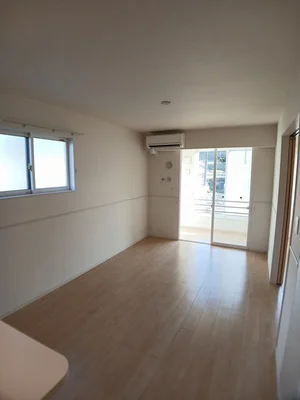 金光駅（岡山県）のマンスリーマンション・ウィークリーマンション「カーサ　フォルトゥ－ナ 101・洋室(No.1272571)」メイン画像