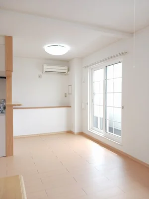 のマンスリーマンション・ウィークリーマンション「パピヨン 203・洋室(No.1272604)」メイン画像