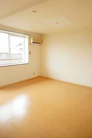 香川県のマンスリーマンション・ウィークリーマンション「メゾン・ロイヤル　Ｂ 204・洋室(No.1272627)」メイン画像