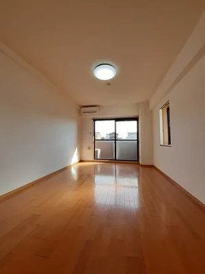 香川県のマンスリーマンション・ウィークリーマンション「グランディール太田Ａ 108・洋室(No.1272629)」メイン画像