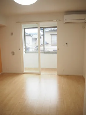 のマンスリーマンション・ウィークリーマンション「シー　フリーデ 202・洋室(No.1272646)」メイン画像