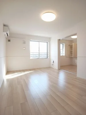 のマンスリーマンション・ウィークリーマンション「空彩（ソライロ） 203・洋室(No.1272791)」メイン画像