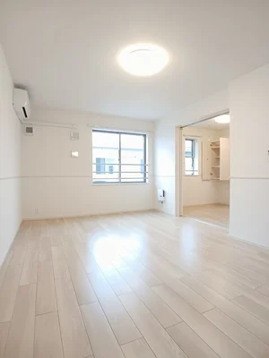 のマンスリーマンション・ウィークリーマンション「空音（ソラノネ） 203・洋室(No.1272798)」メイン画像