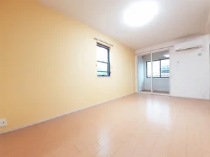 のマンスリーマンション・ウィークリーマンション「フェアリーコート北上 204・洋室(No.1272822)」メイン画像