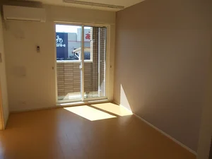 のマンスリーマンション・ウィークリーマンション「Ｓｗｅｅｔ　ｐｅａ 102・洋室(No.1272878)」メイン画像