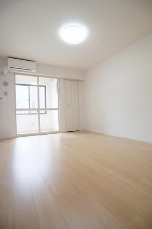 のマンスリーマンション・ウィークリーマンション「エスポワール　ココ 105・洋室(No.1272880)」メイン画像