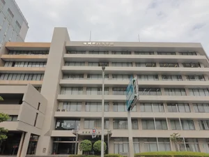 福岡県自治会館