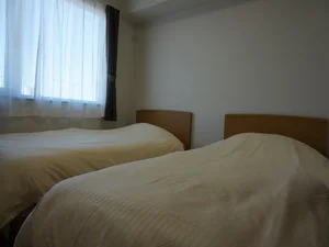洋室/２ベットご用意
