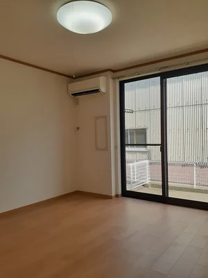 愛知御津駅（愛知県）のマンスリーマンション・ウィークリーマンション「みかんとりんご 102・洋室(No.1273053)」メイン画像