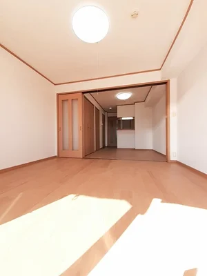 愛知県のマンスリーマンション・ウィークリーマンション「グランディアス赤羽根 102・洋室(No.1273054)」メイン画像