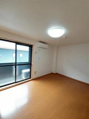 のマンスリーマンション・ウィークリーマンション「アルブル　ヴィラージュⅡ 105・洋室(No.1273132)」メイン画像