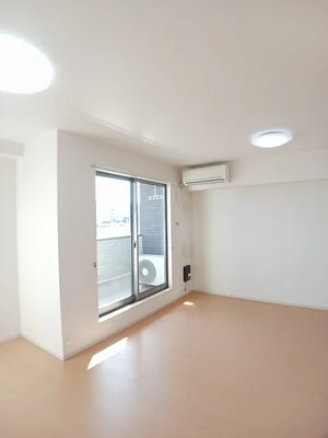 のマンスリーマンション・ウィークリーマンション「悠空感 202・洋室(No.1273138)」メイン画像