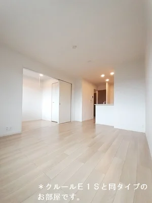 のマンスリーマンション・ウィークリーマンション「サニータウン横田Ⅱ 202・洋室(No.1273150)」メイン画像