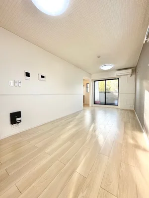 のマンスリーマンション・ウィークリーマンション「クオーレ　Ⅲ 210・洋室(No.1273264)」メイン画像