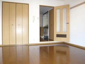 岡山市北区のマンスリーマンション・ウィークリーマンション「湯浅ビル 203・洋室(No.1273305)」メイン画像