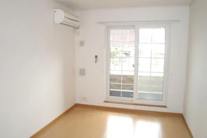 郡家駅（鳥取県）のマンスリーマンション・ウィークリーマンション「サンライト　ヴィラ 203・洋室(No.1273307)」メイン画像