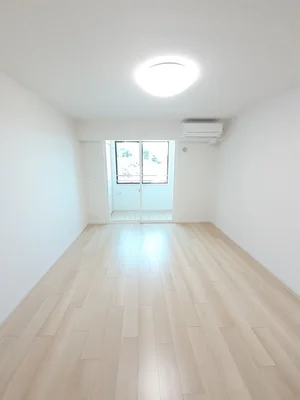 のマンスリーマンション・ウィークリーマンション「ワイズ　プラネッツ 202・洋室(No.1273374)」メイン画像