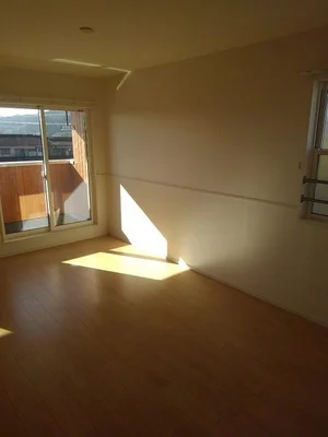 のマンスリーマンション・ウィークリーマンション「エアリーセレノ　Ⅰ 201・洋室(No.1273469)」メイン画像