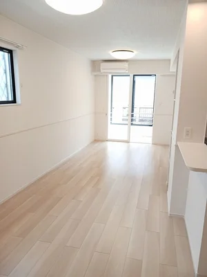 のマンスリーマンション・ウィークリーマンション「ル・クール　Ａ 104・洋室(No.1273473)」メイン画像