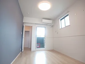 大阪大学豊中キャンパス周辺のマンスリーマンション・ウィークリーマンション「ブリリアンス 302・洋室(No.1273520)」メイン画像